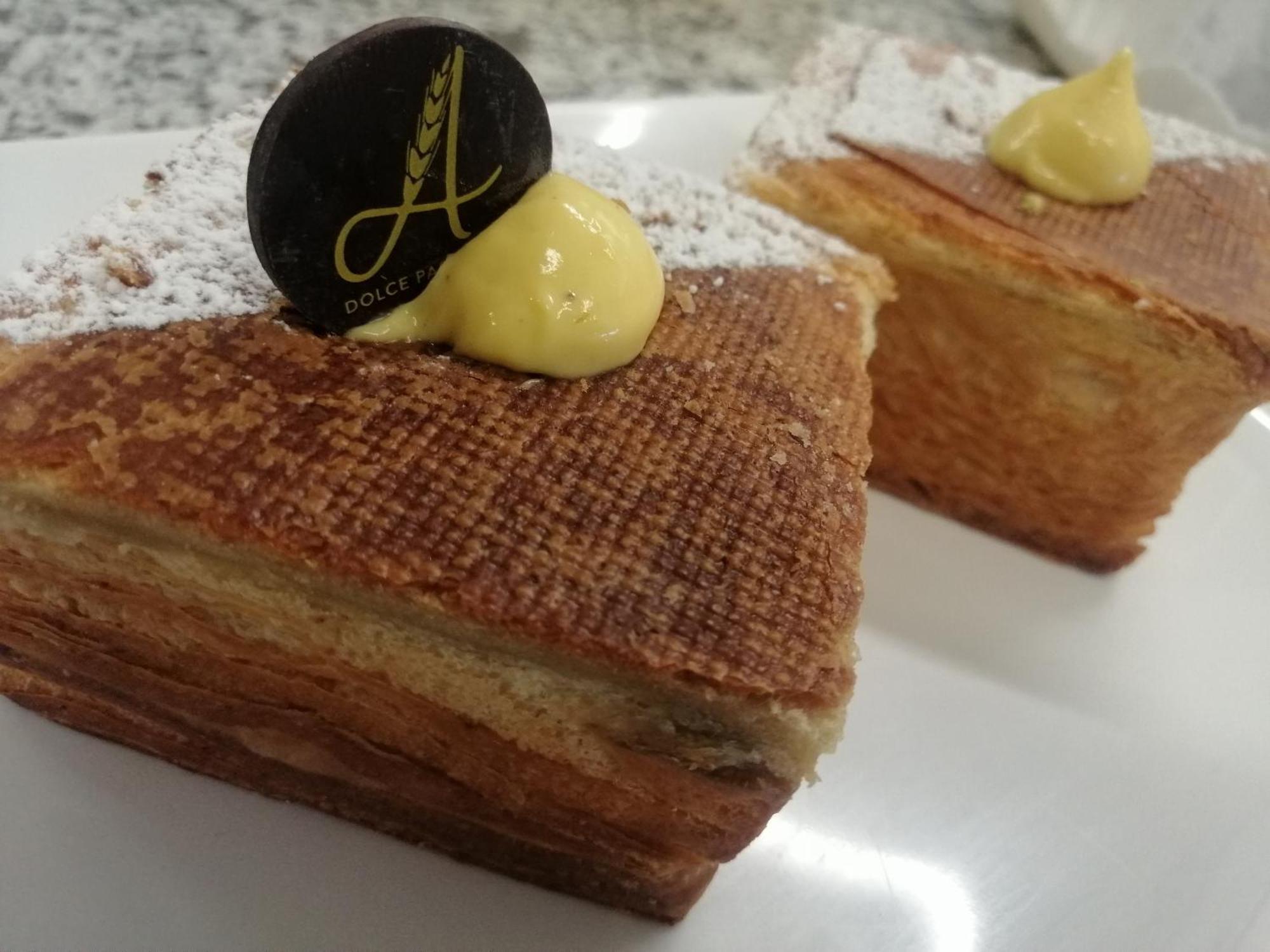 California Pastry Hotel チェルヴィア エクステリア 写真