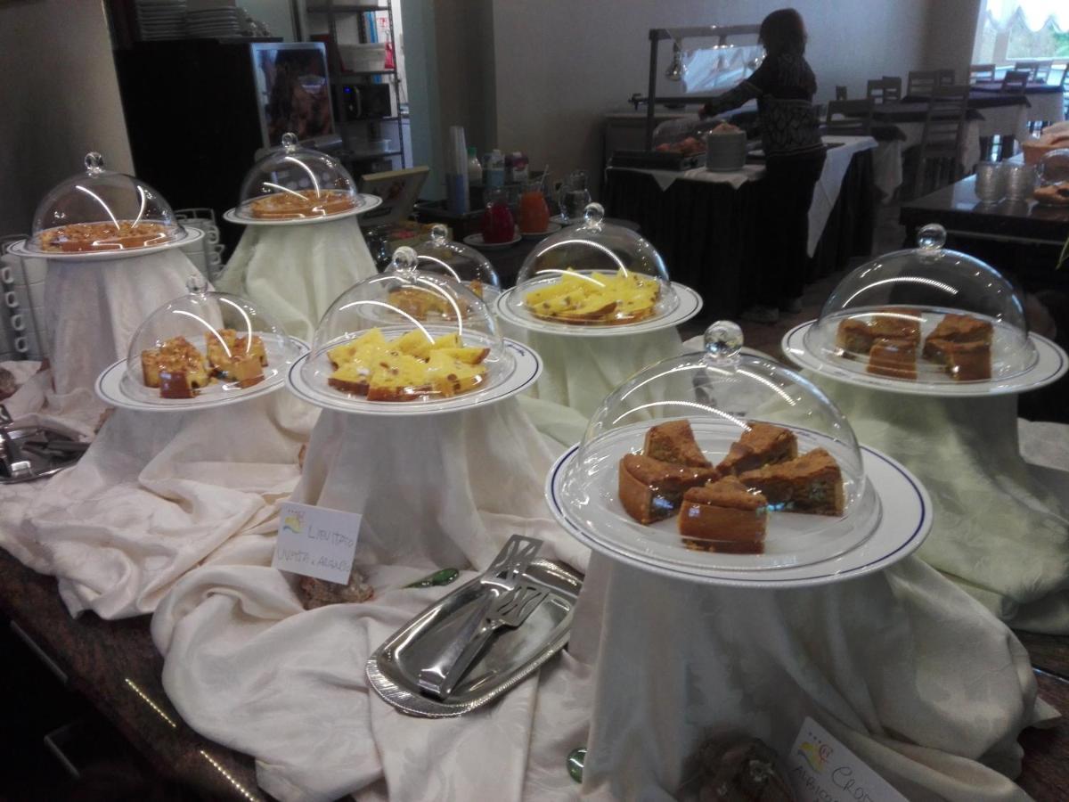 California Pastry Hotel チェルヴィア エクステリア 写真